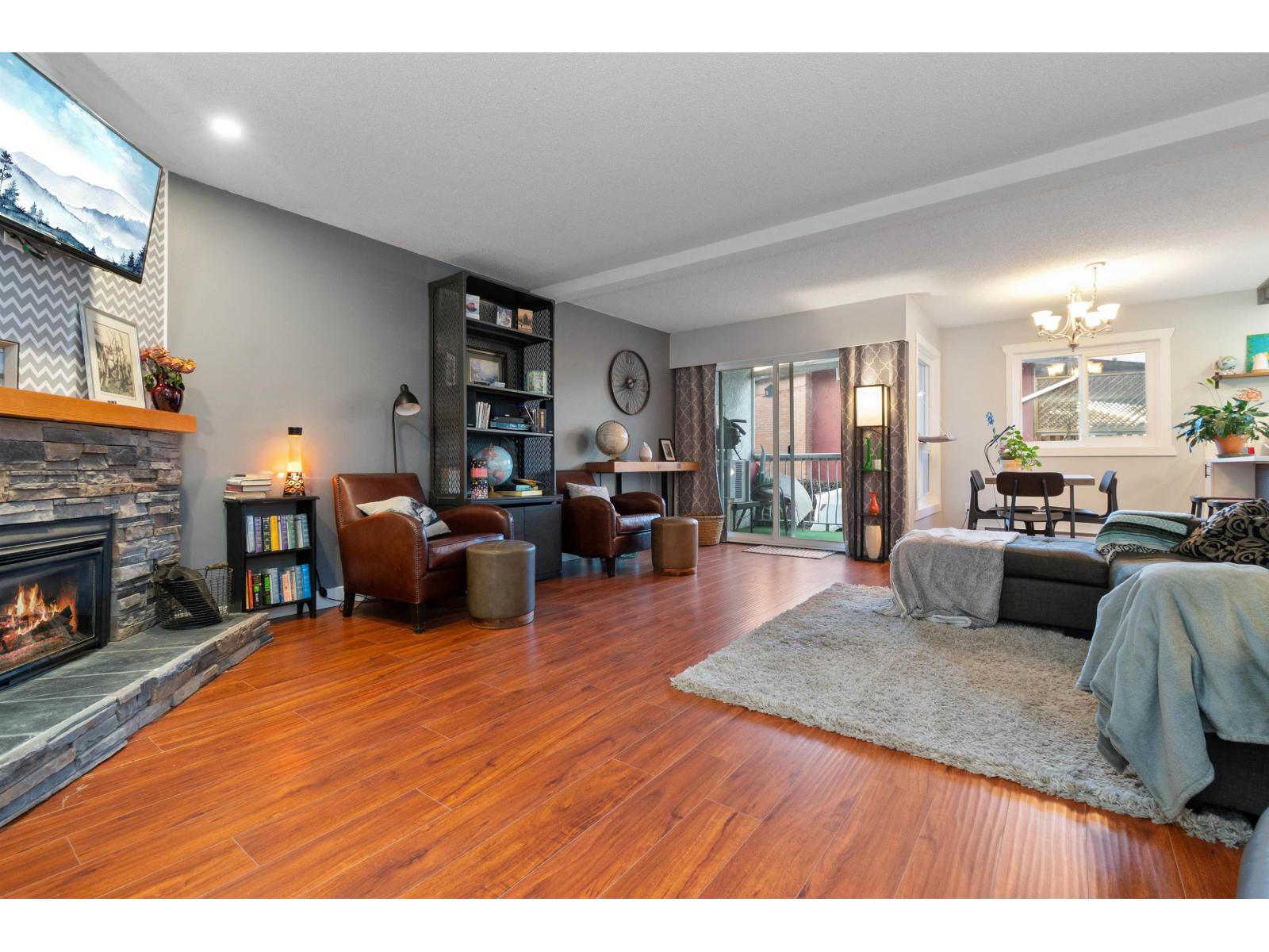 104 9516 ROTARY STREET, Chilliwack Proper East, Chilliwack