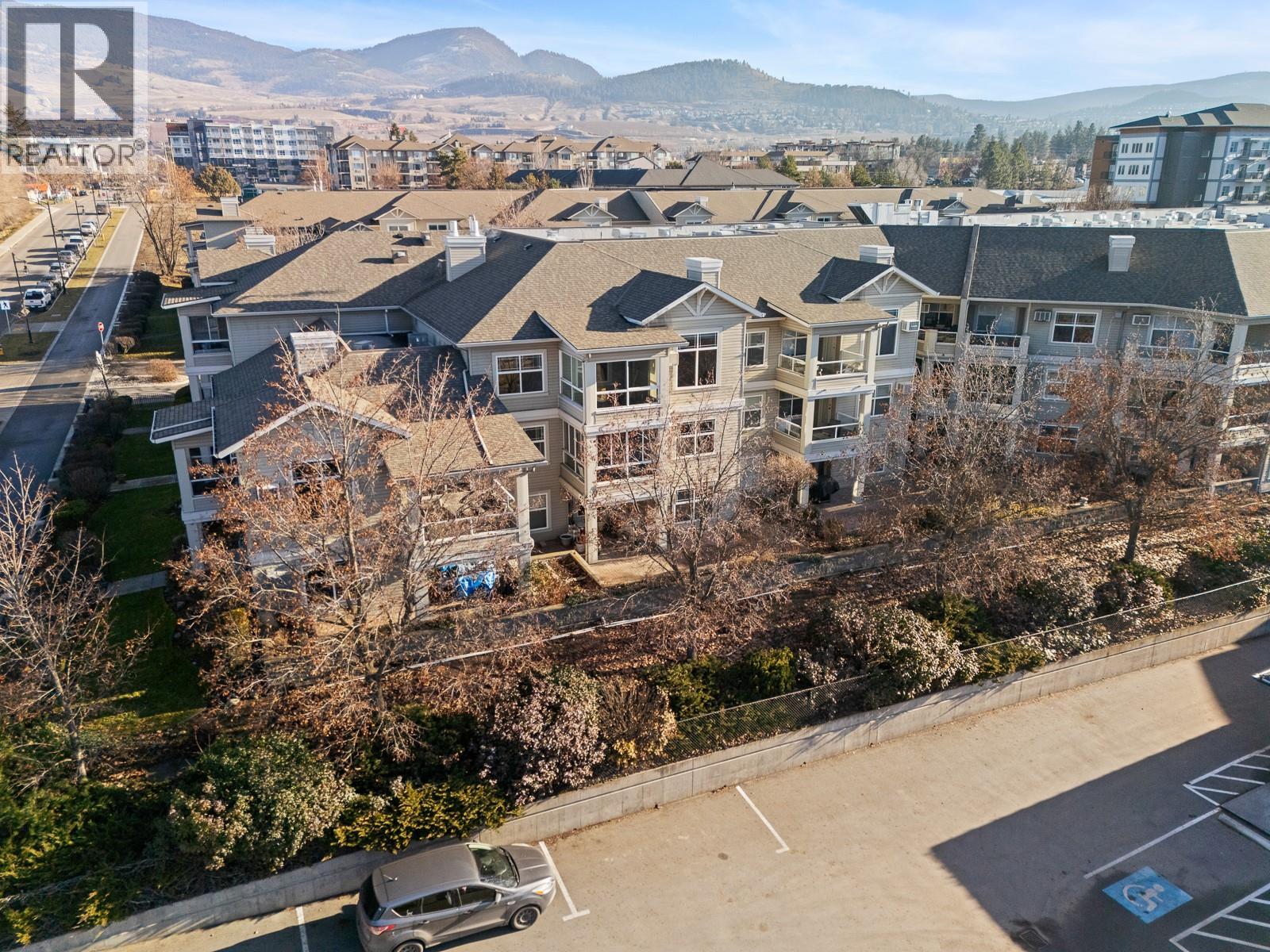 206 555 Houghton Road, Kelowna