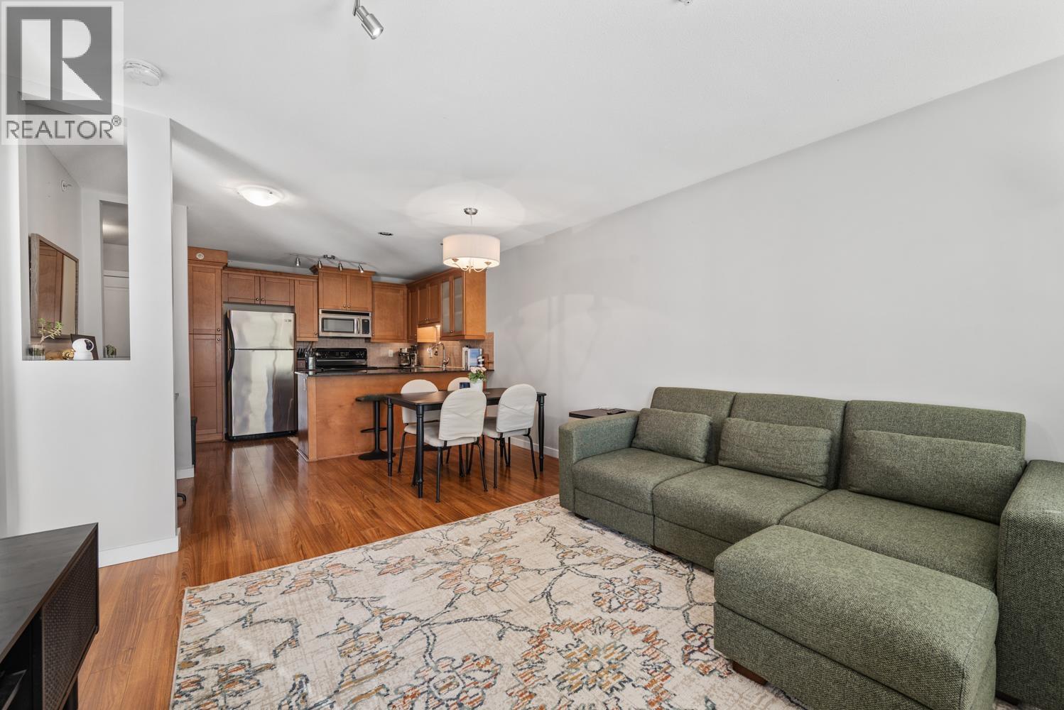 412 1969 WESTMINSTER Avenue - photo 2