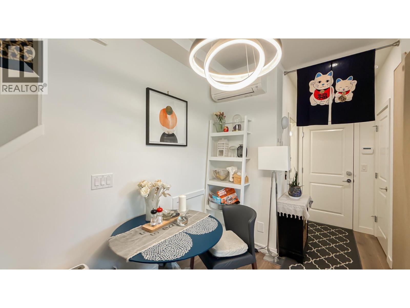 #4-7780 BRIDGE Street, Richmond