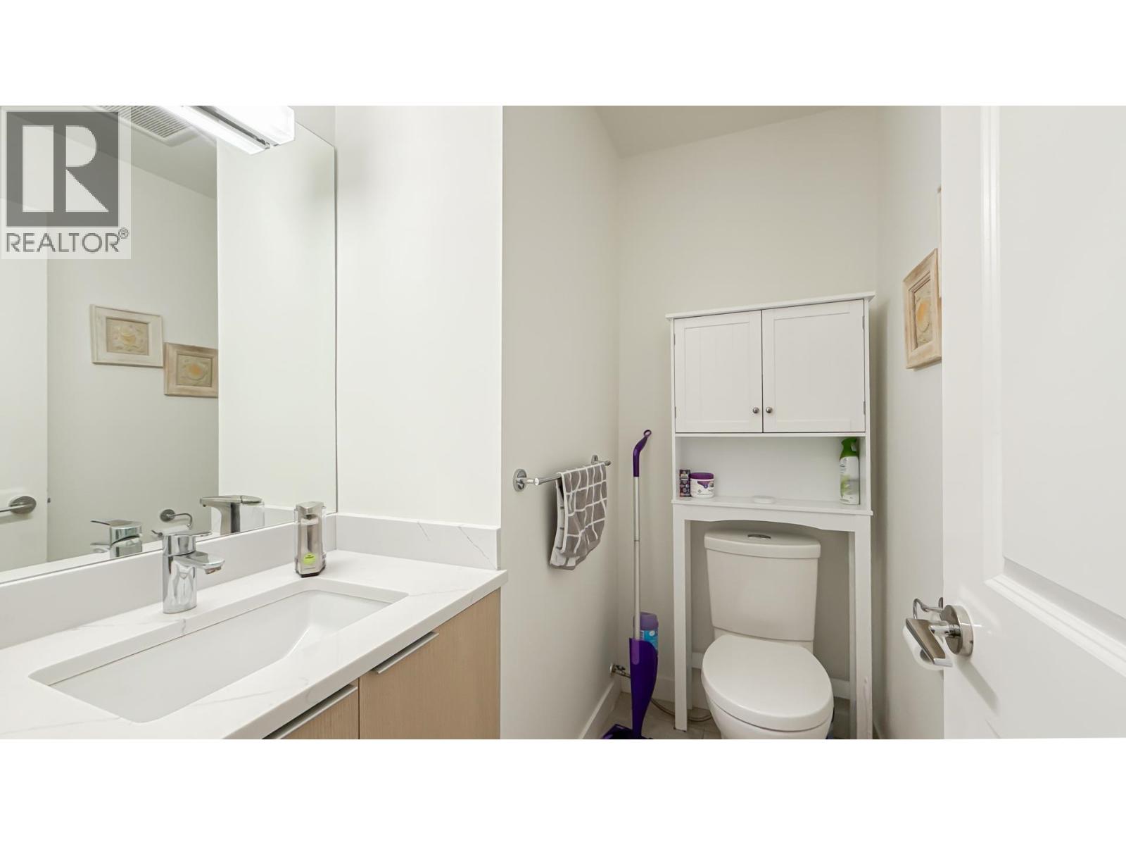 #4-7780 BRIDGE Street, Richmond