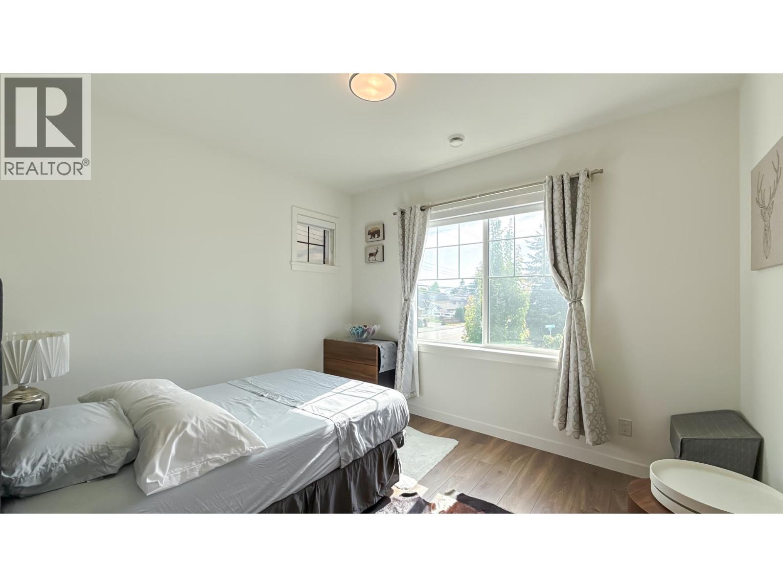 #4-7780 BRIDGE Street, Richmond