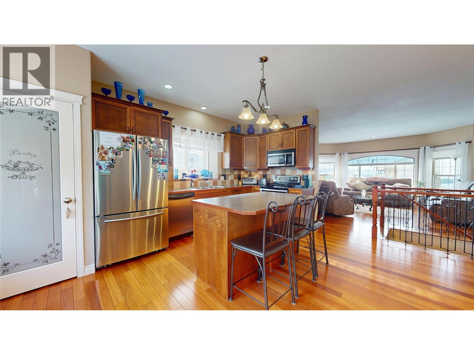  1505 Tanemura Crescent, Kelowna