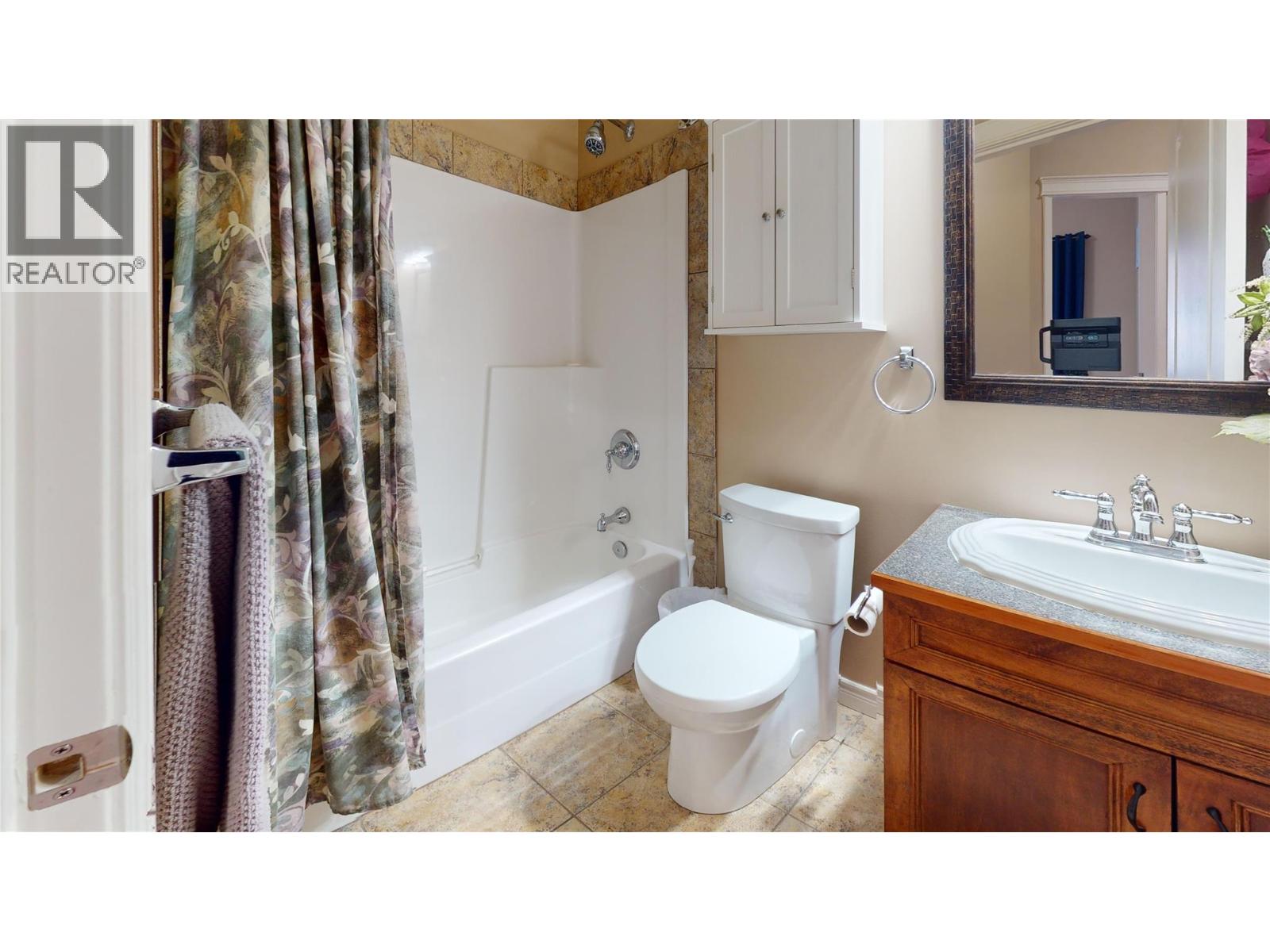  1505 Tanemura Crescent, Kelowna