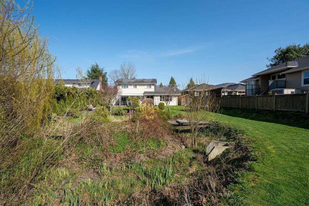 6595 VEDDER ROAD, Sardis South, Chilliwack
