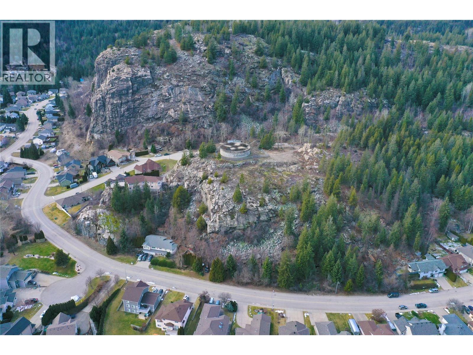 3500 14TH AVENUE - 7