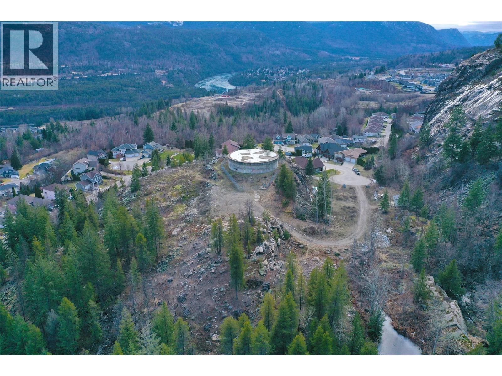 3500 14TH AVENUE - 22