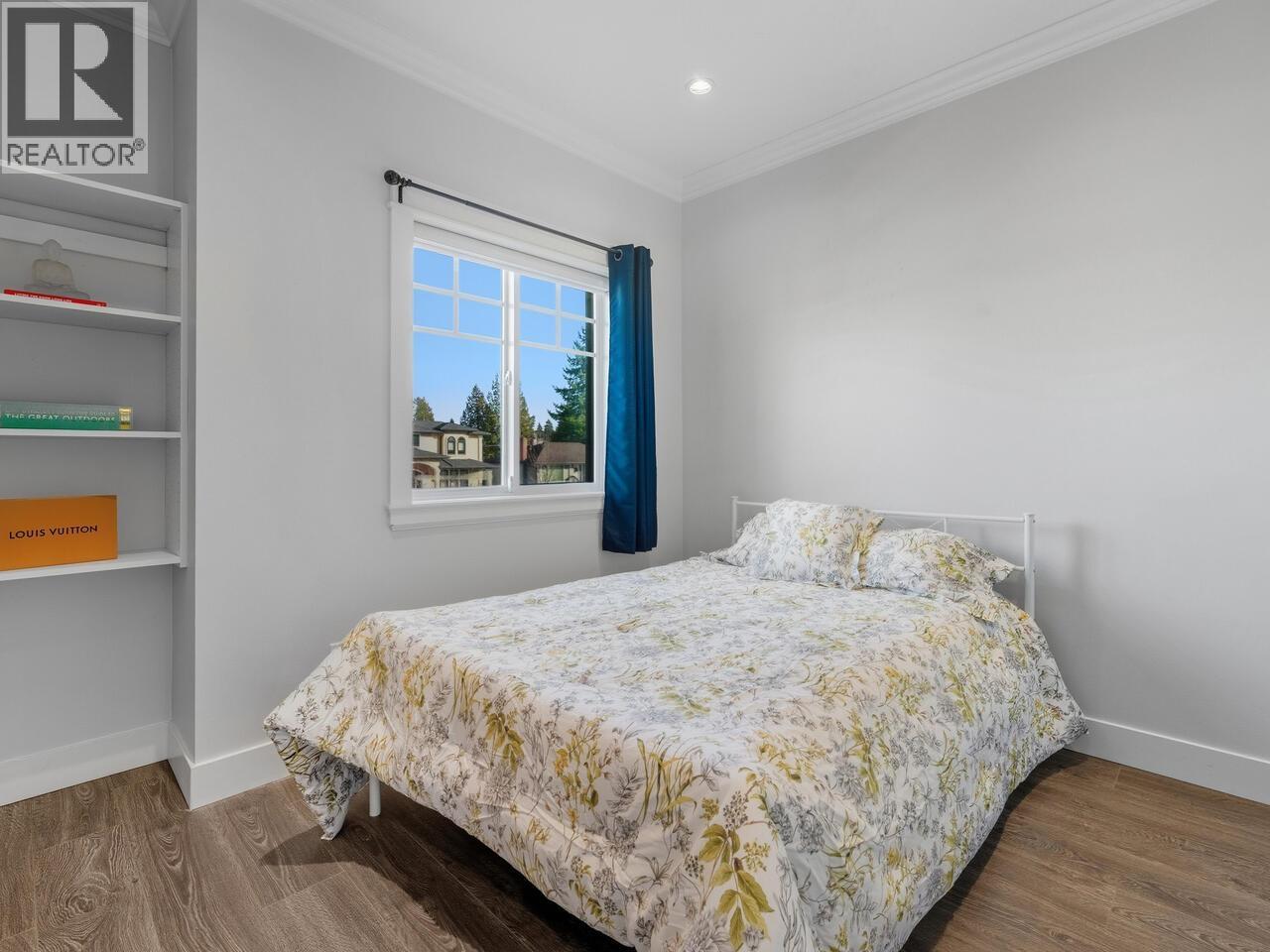 6739 HUMPHRIES AVENUE, Burnaby