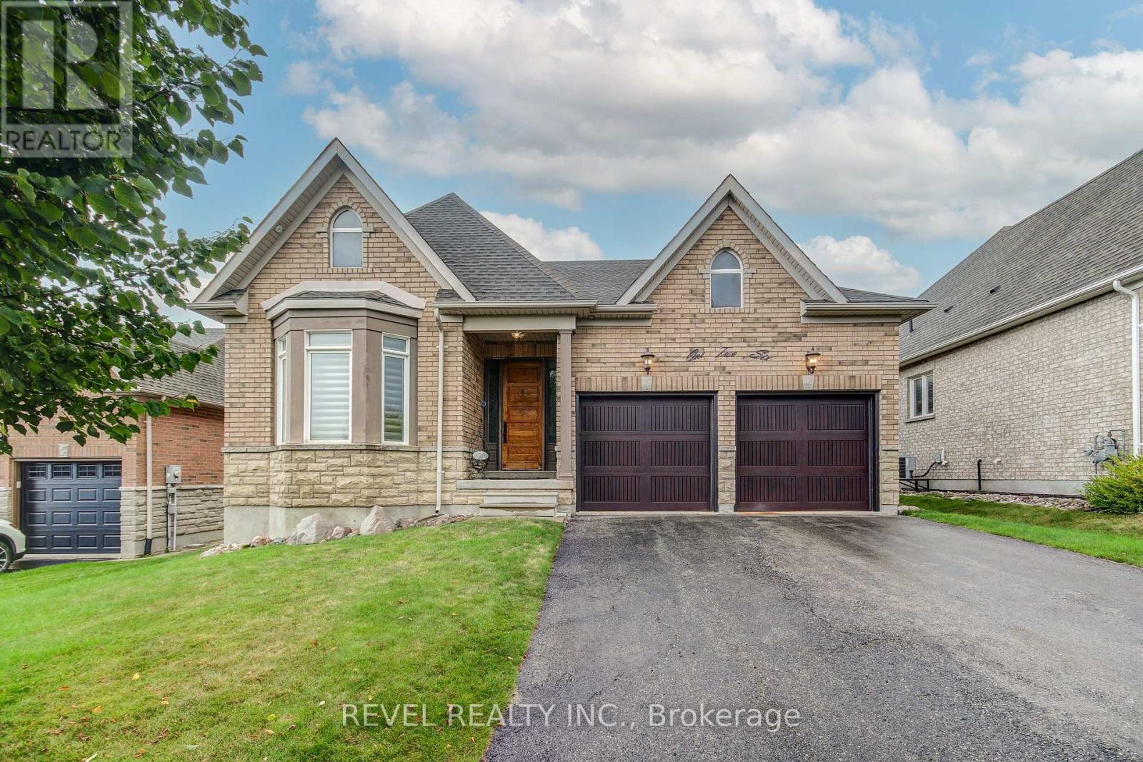 126 ABERFOYLE MILL CRESCENT - 2