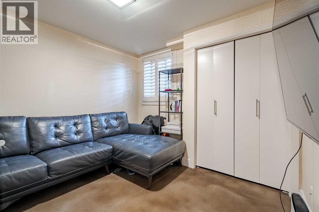 Single Family House for Sale in   A Street SW Altadore Calgary 