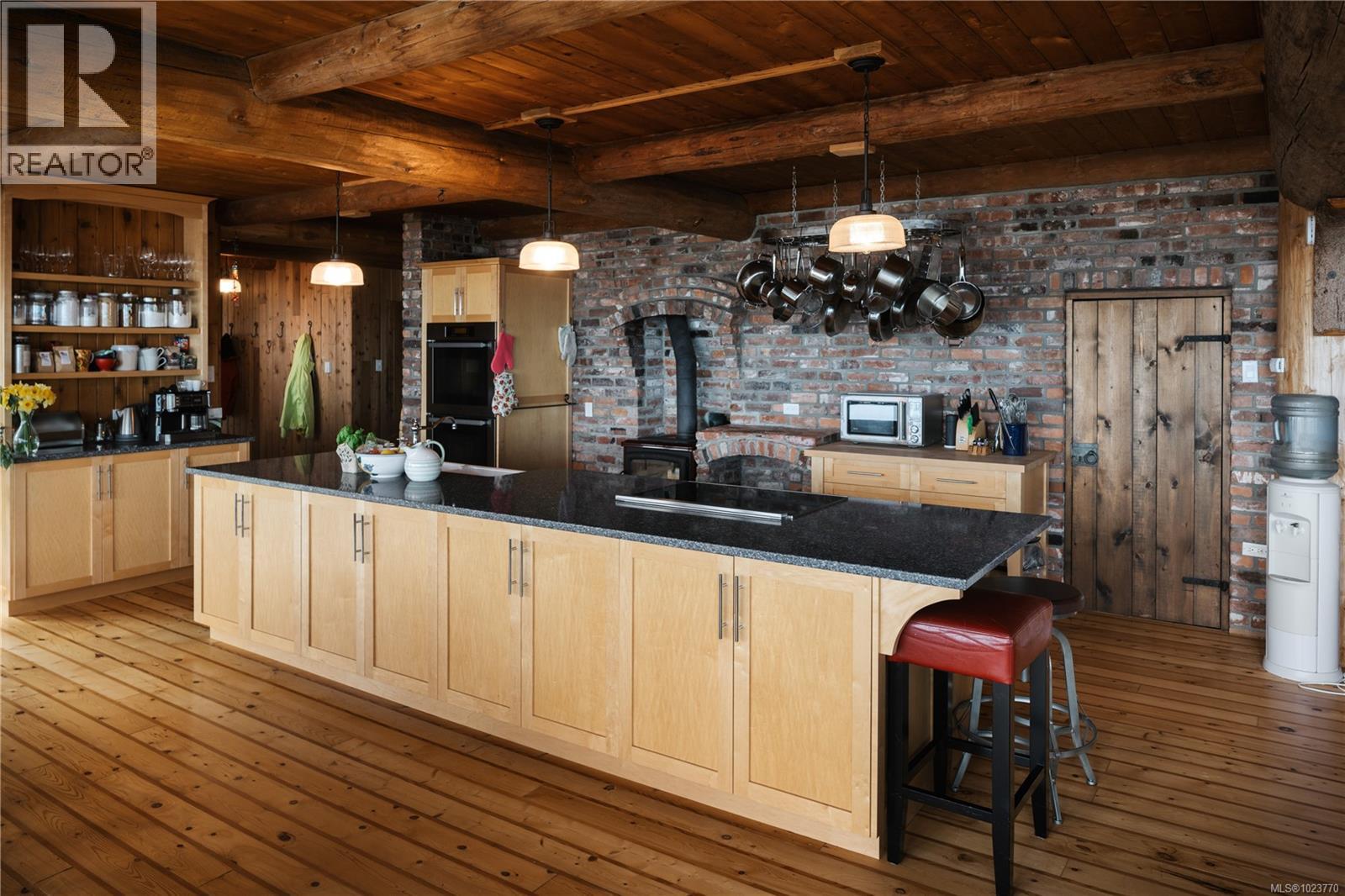  281 Bellhouse Road, Galiano Island