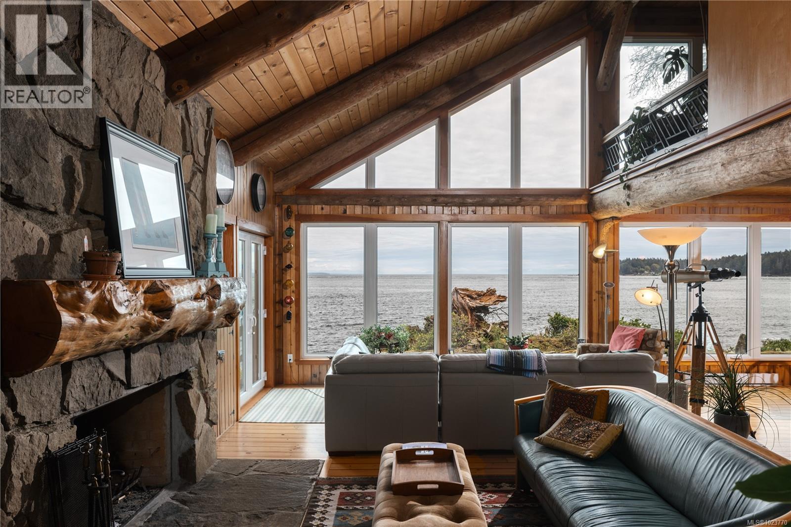  281 Bellhouse Road, Galiano Island