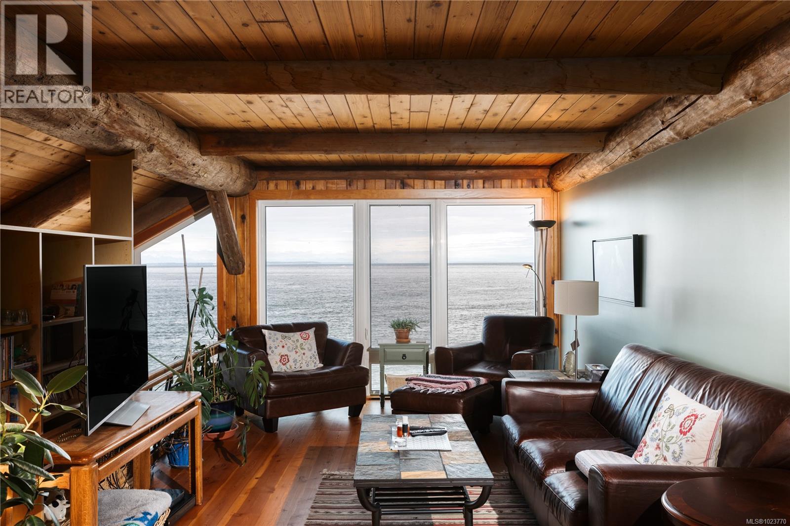  281 Bellhouse Road, Galiano Island