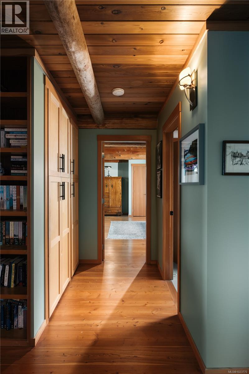  281 Bellhouse Road, Galiano Island