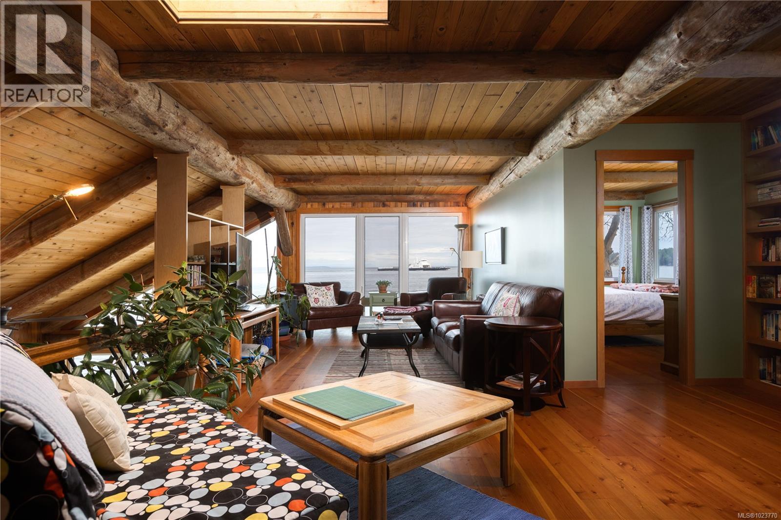  281 Bellhouse Road, Galiano Island