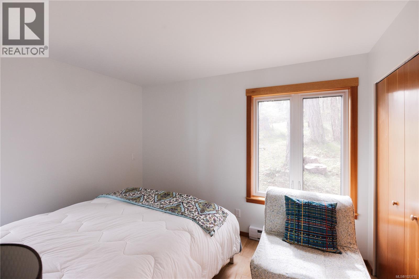  281 Bellhouse Road, Galiano Island