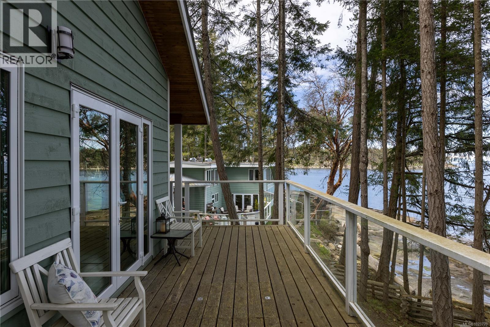  281 Bellhouse Road, Galiano Island