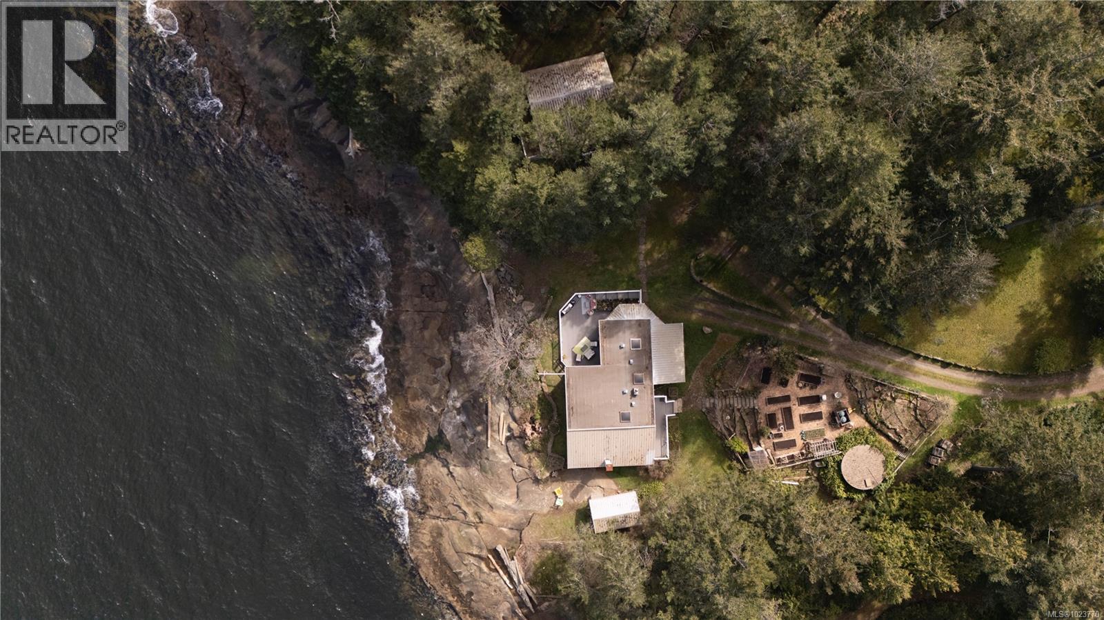  281 Bellhouse Road, Galiano Island