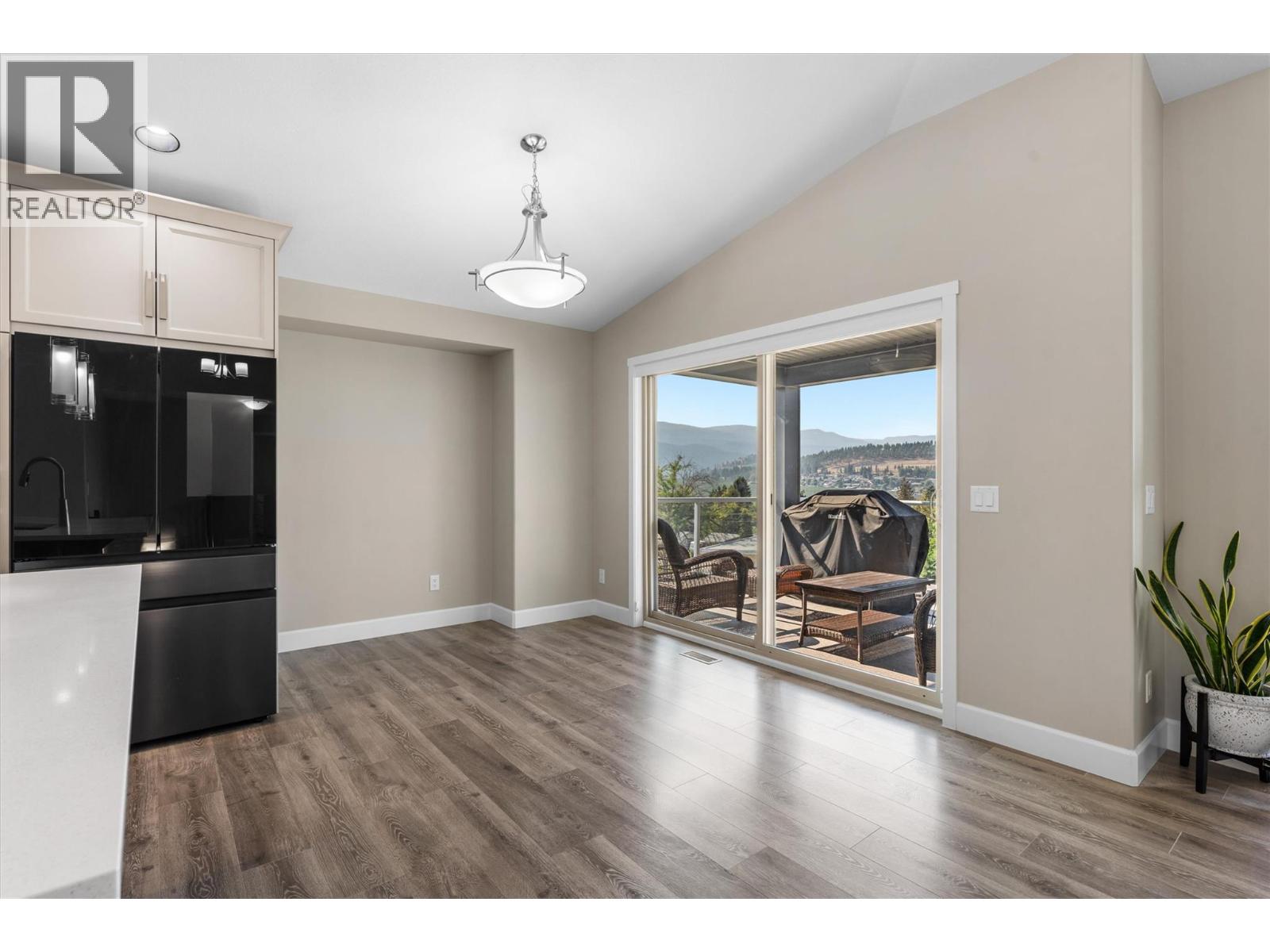 5 1342 Shaunna Road, Kelowna