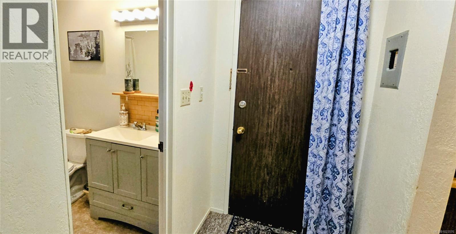 403 7450 Rupert St, Port Hardy