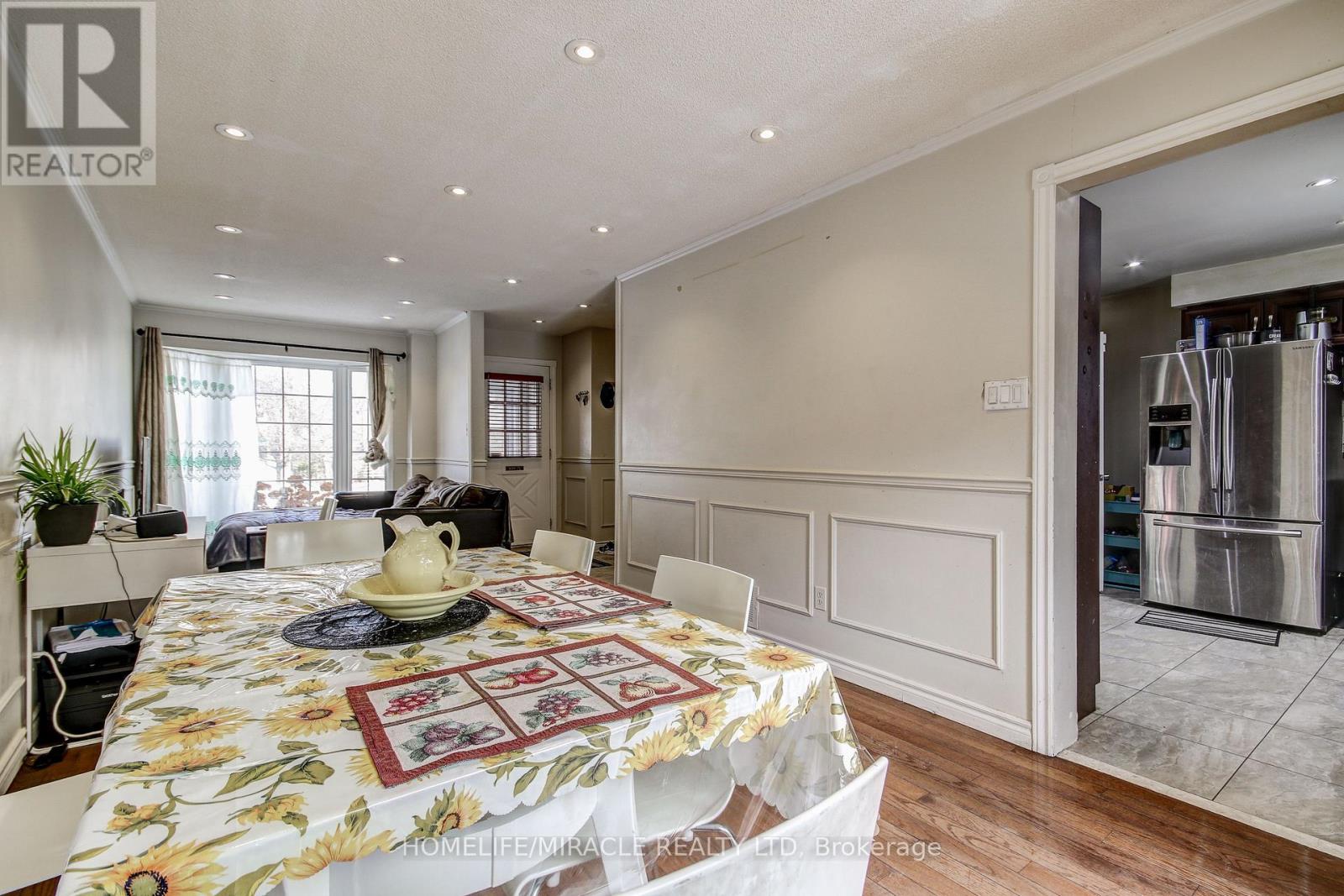 3124 PATRICK CRESCENT - 13
