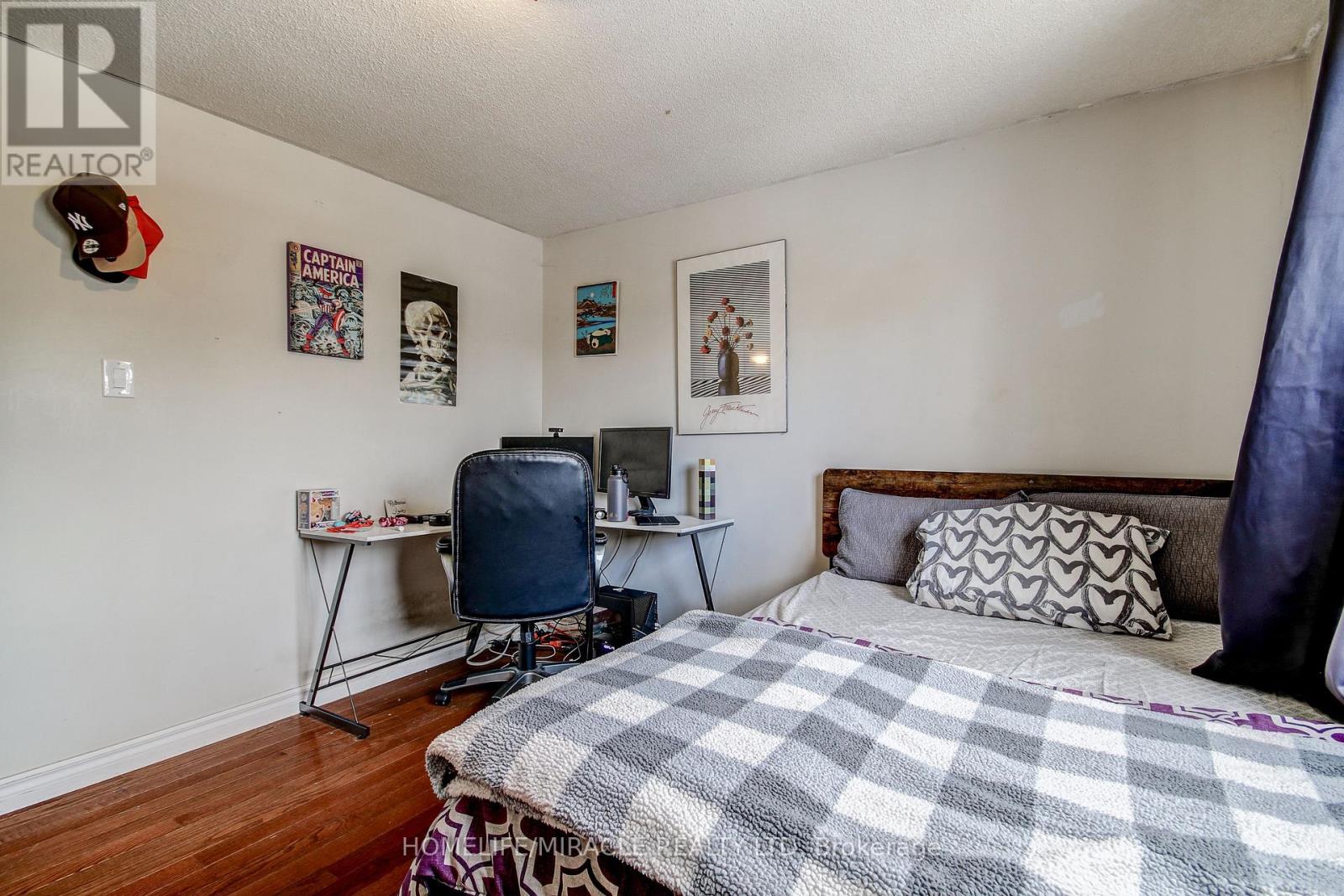 3124 PATRICK CRESCENT - 27