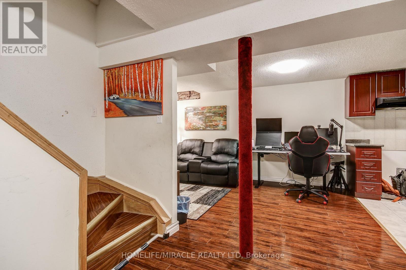 3124 PATRICK CRESCENT - 30