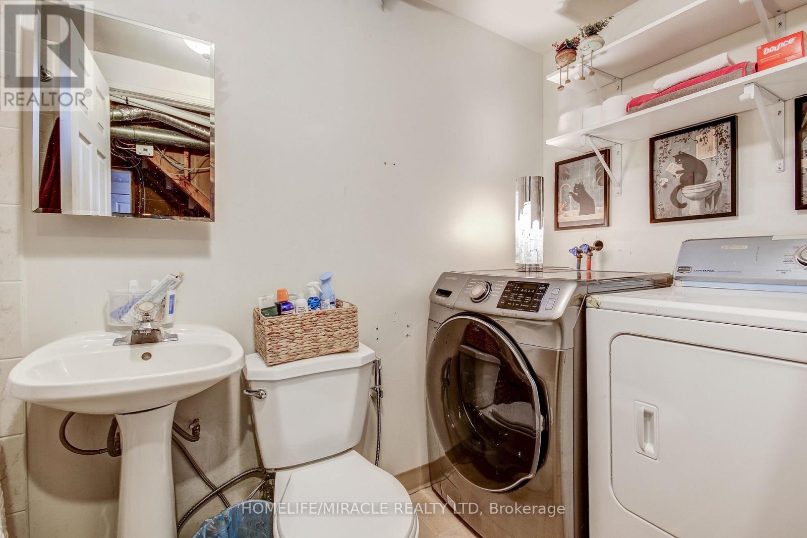 3124 PATRICK CRESCENT - 45