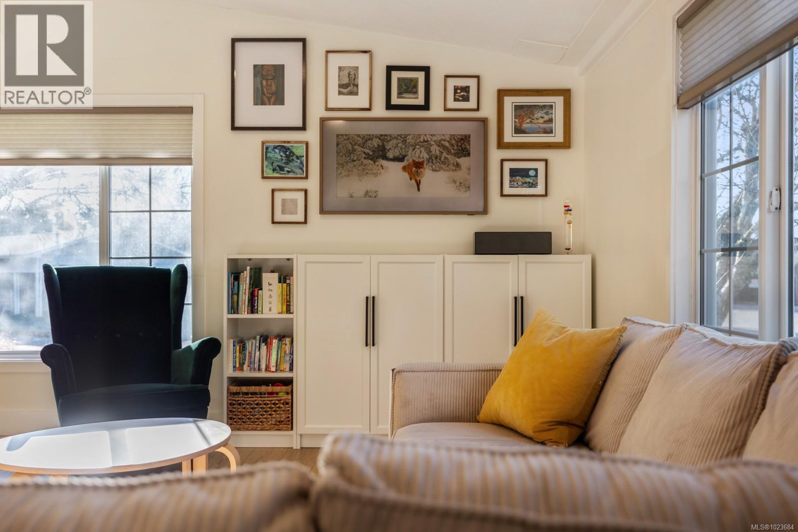 2153 STADACONA DR - 16