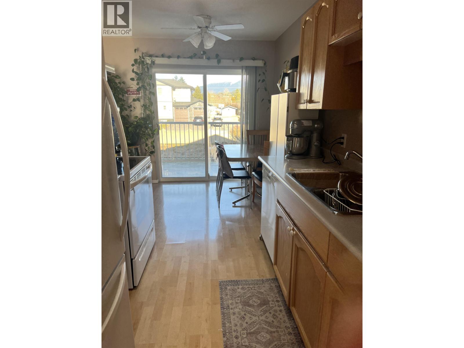 #4-4737 WALSH Avenue, Terrace