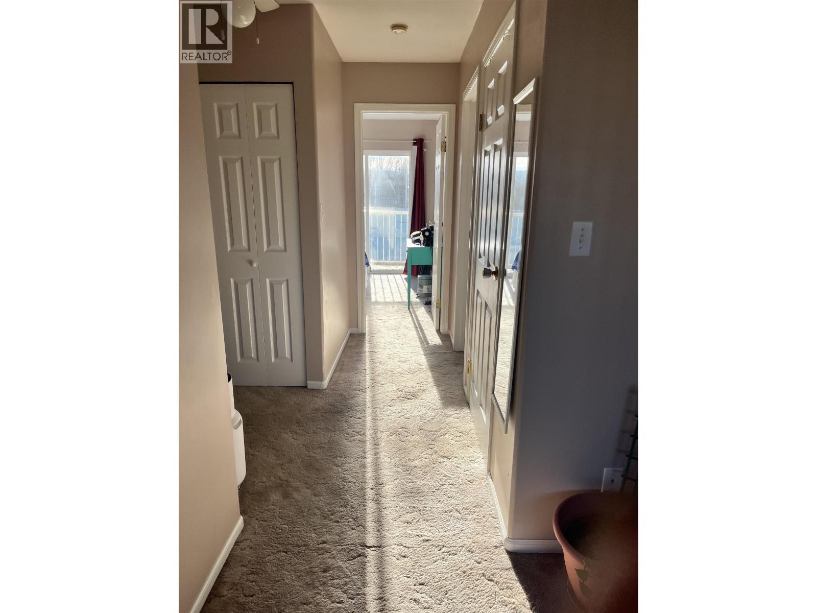 #4-4737 WALSH Avenue, Terrace