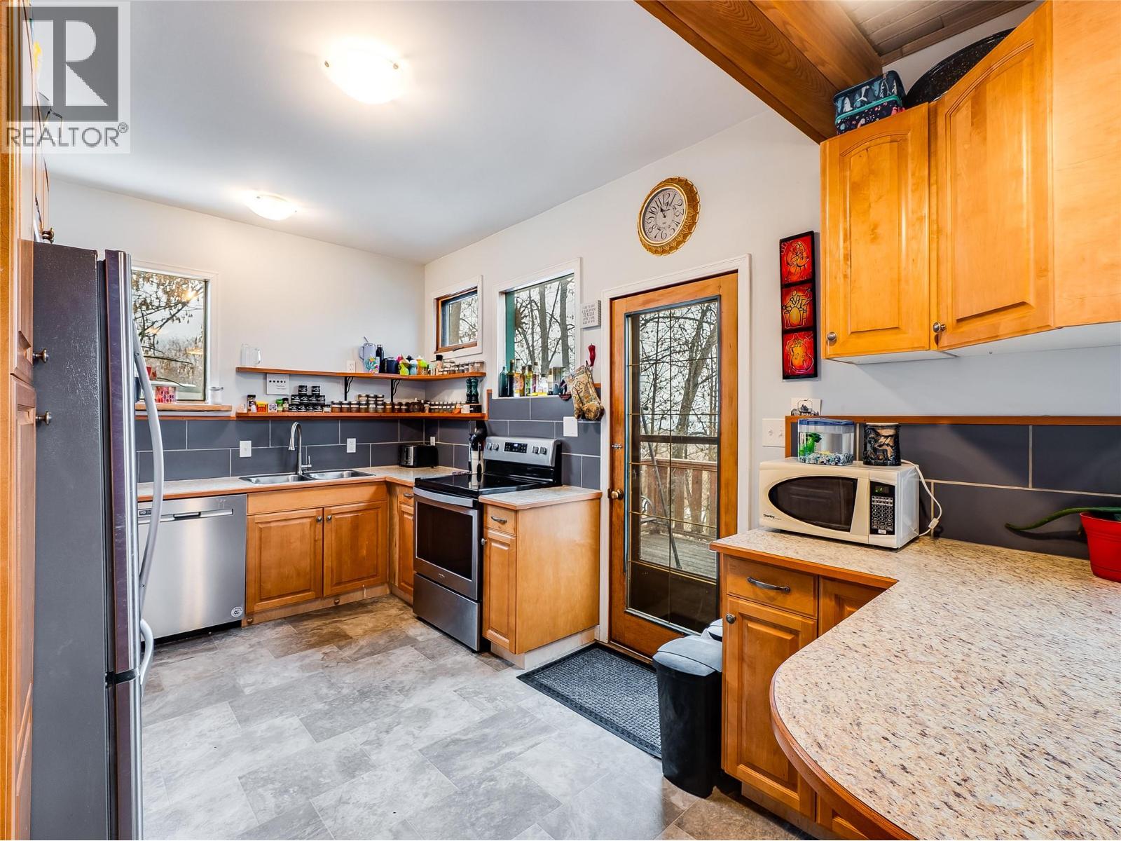 2050 Georgia Street, Rossland