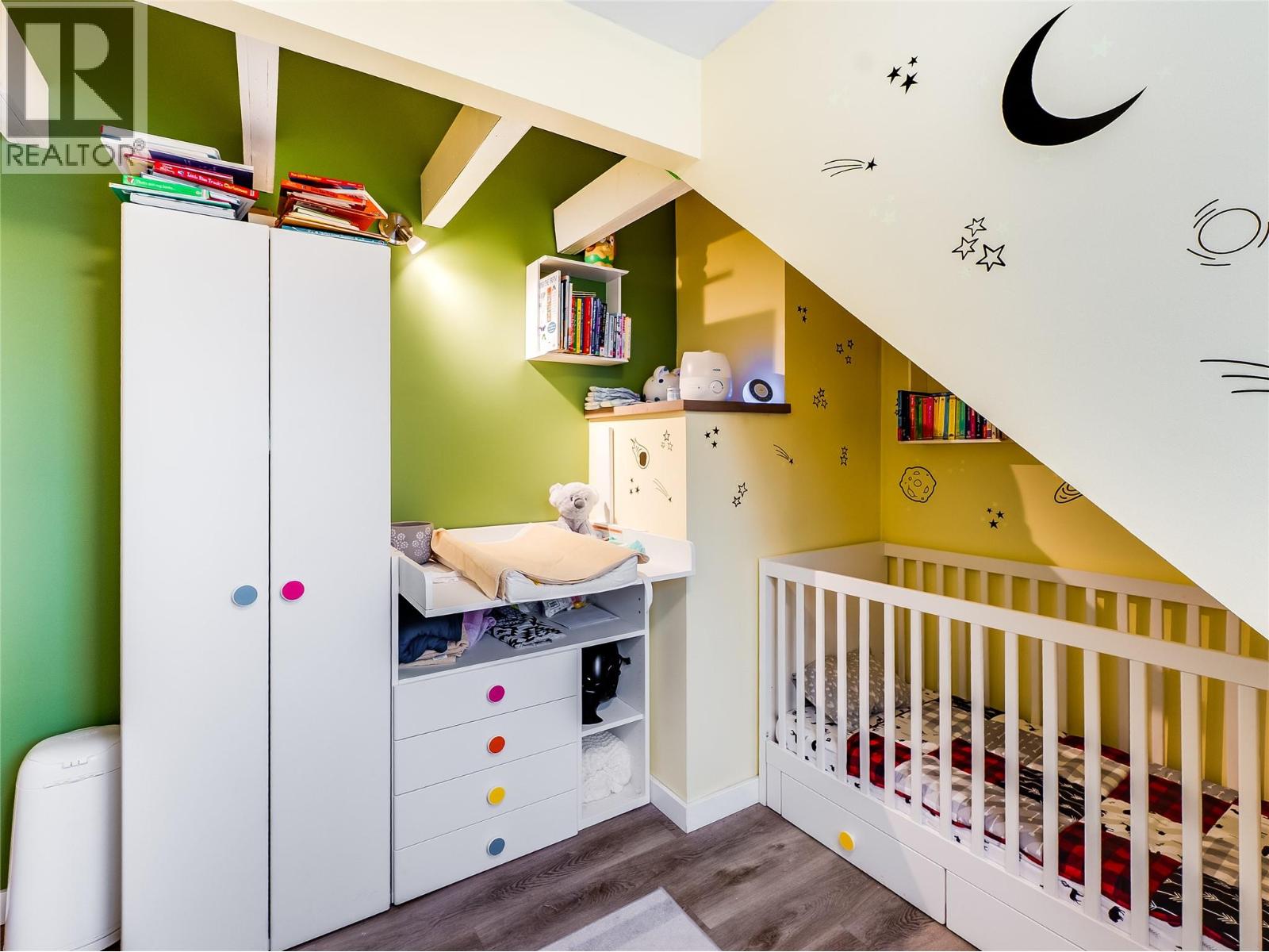 2050 Georgia Street, Rossland