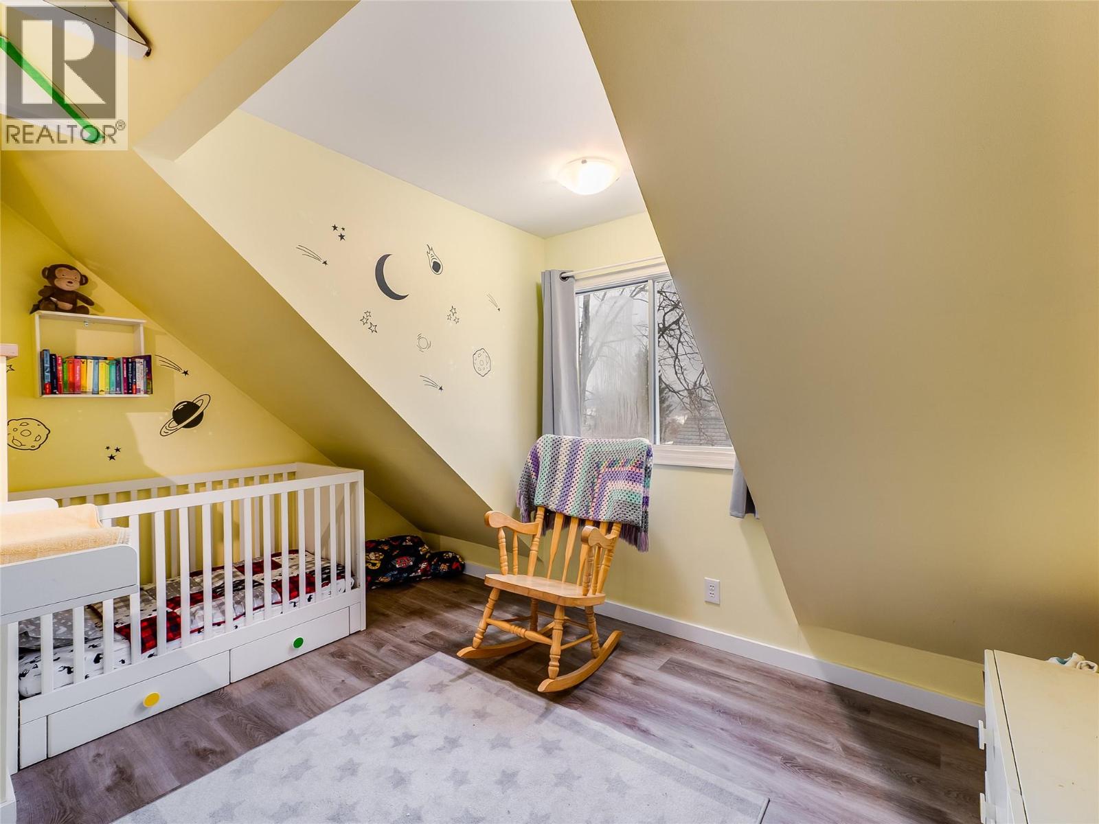 2050 Georgia Street, Rossland