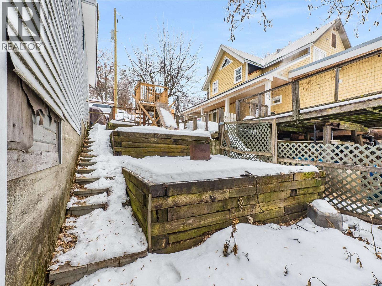 2050 Georgia Street, Rossland