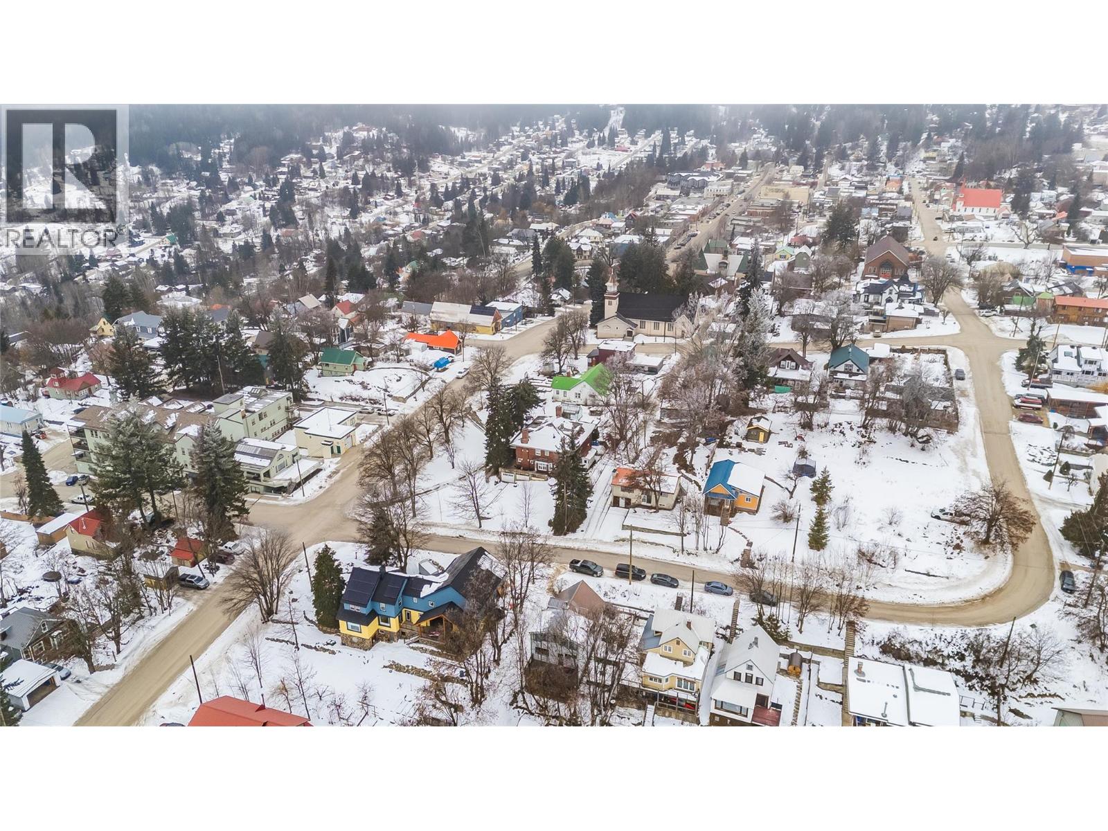 2050 Georgia Street, Rossland