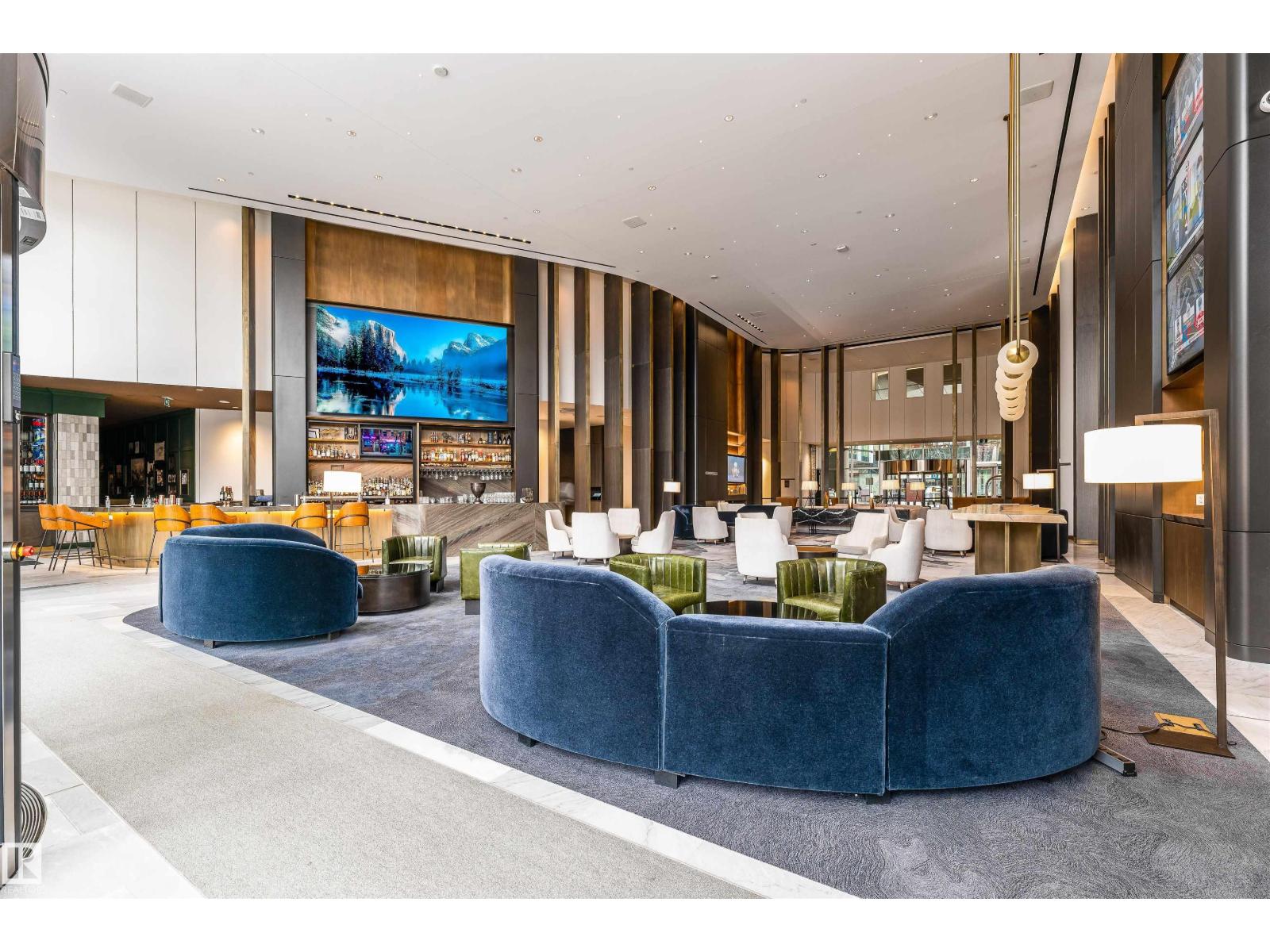 #4001 10360 102 ST NW, Edmonton