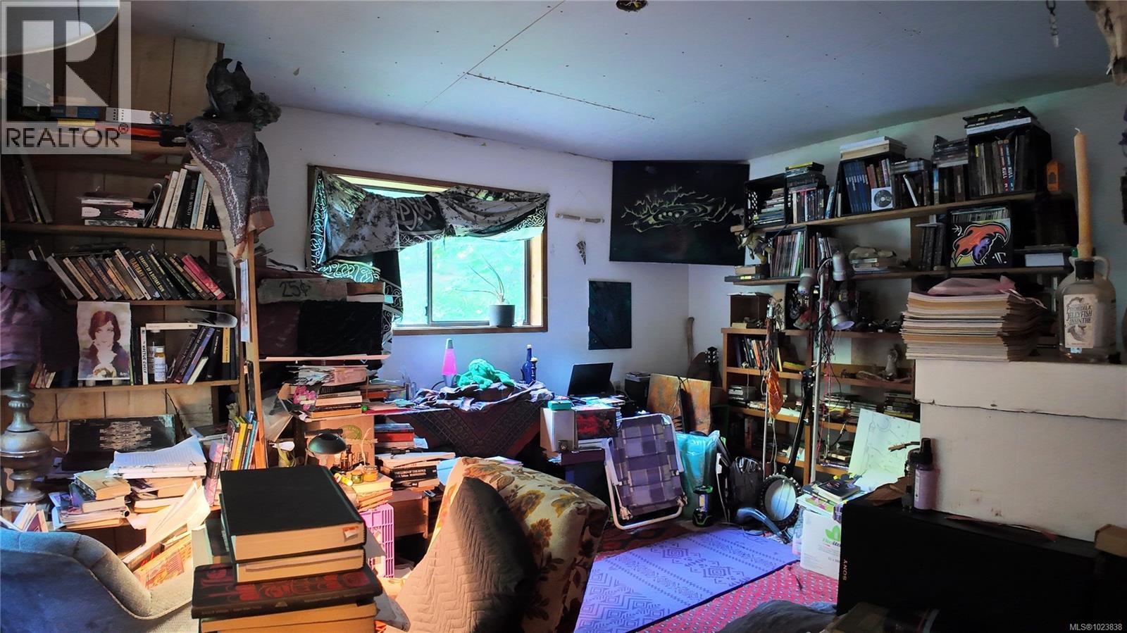 4480 Strachan Rd, Hornby Island