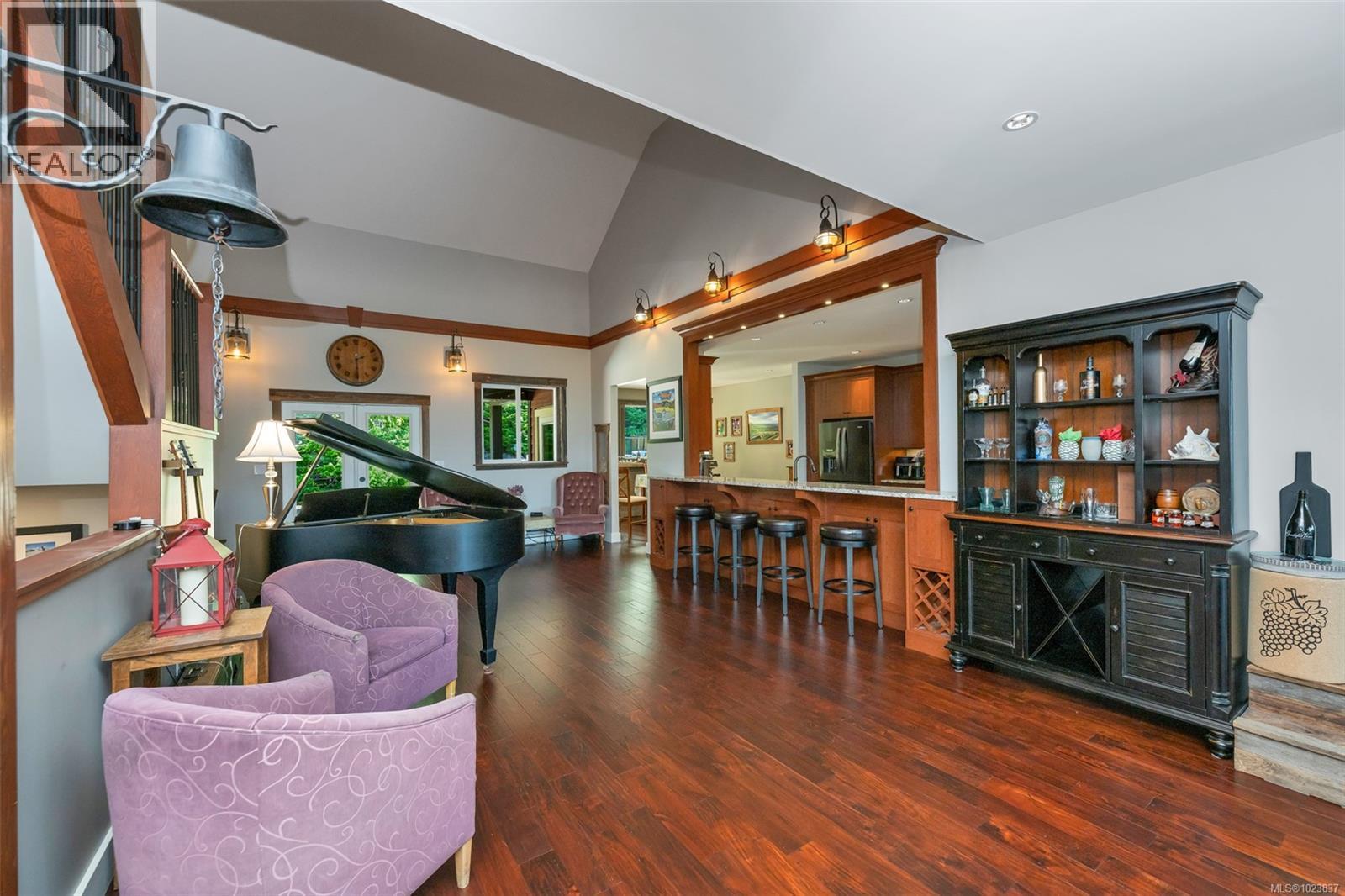  263 Tal Road, Lake Cowichan