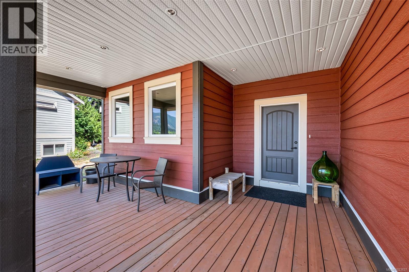  263 Tal Road, Lake Cowichan