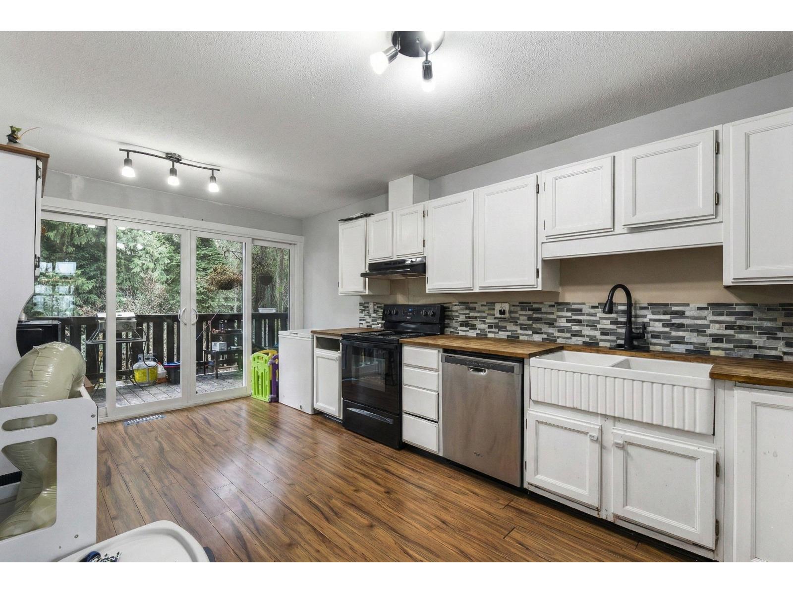 10444 -10446 RIVER ROAD, Delta