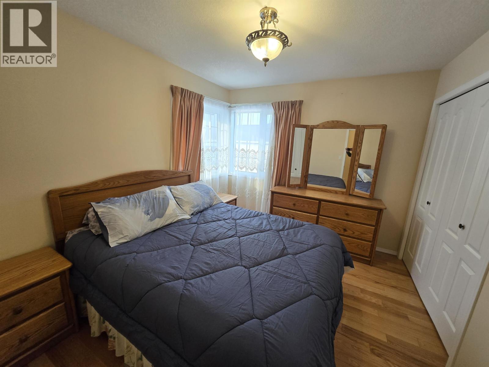 142 LOWE STREET, Quesnel