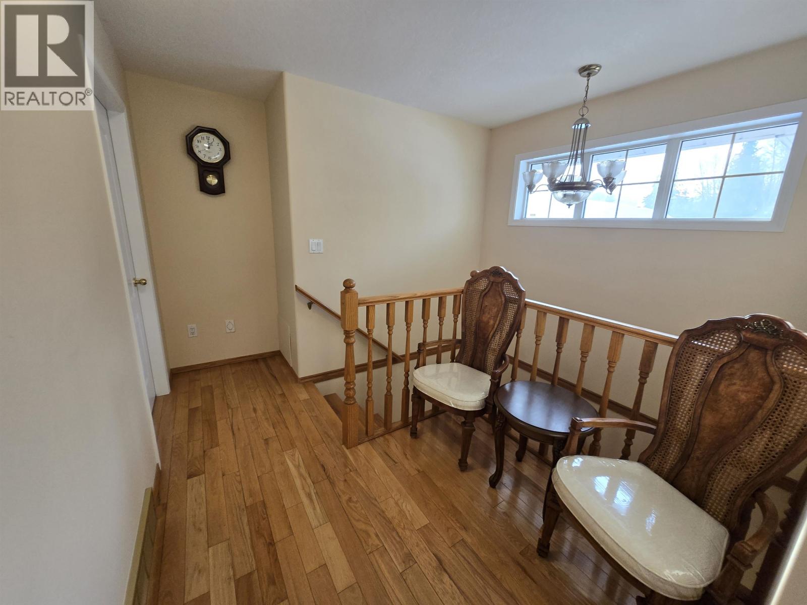 142 LOWE STREET, Quesnel