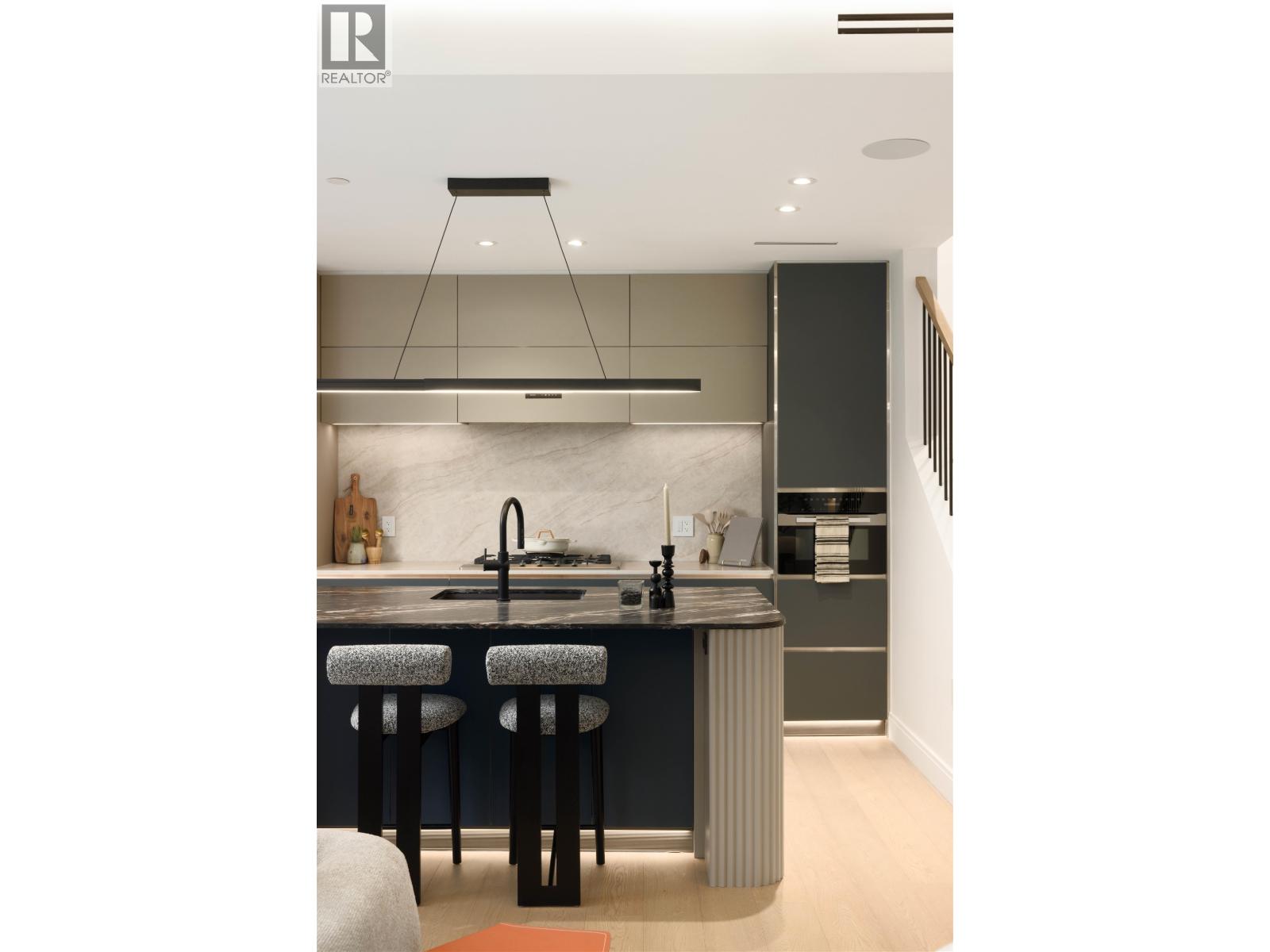 1 1183 W 33RD AVENUE, Vancouver