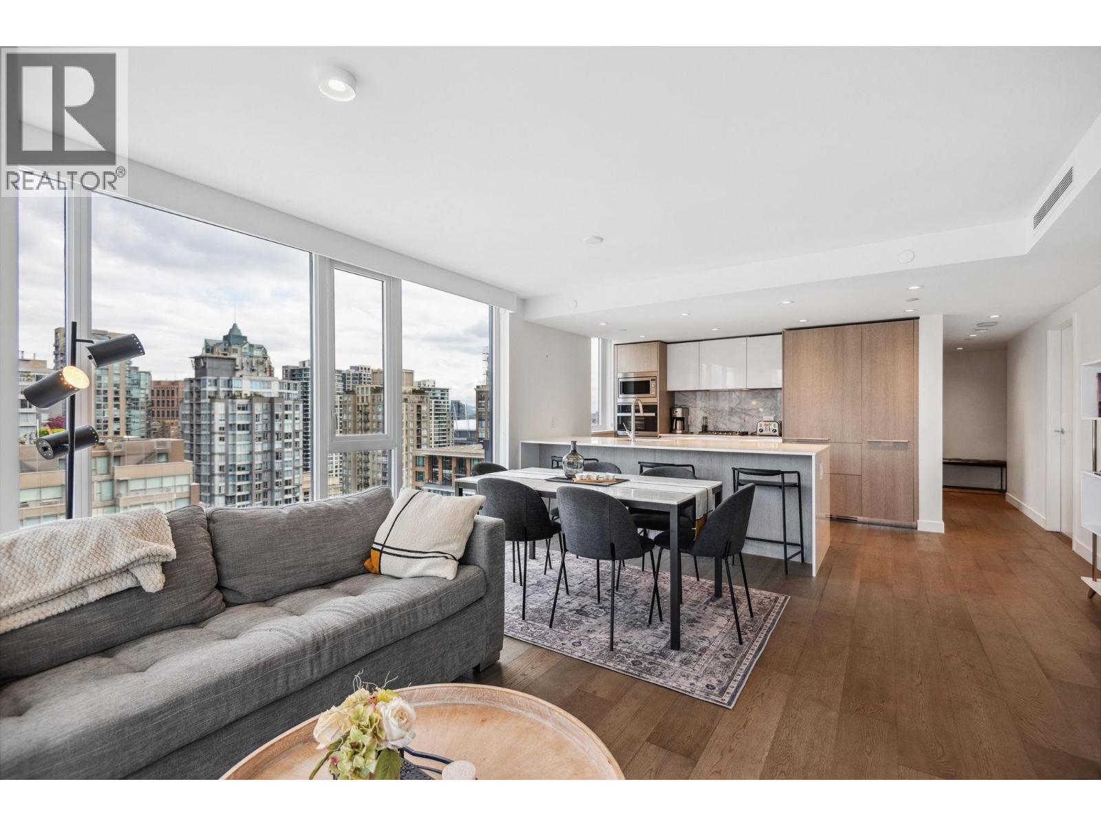 2002 1111 RICHARDS STREET, Vancouver