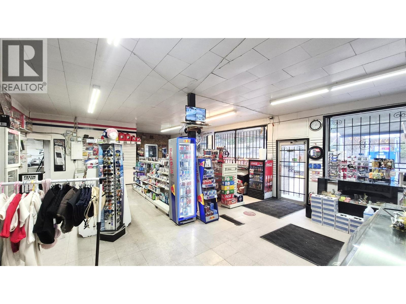  5177 Trans Canada Highway, Tappen