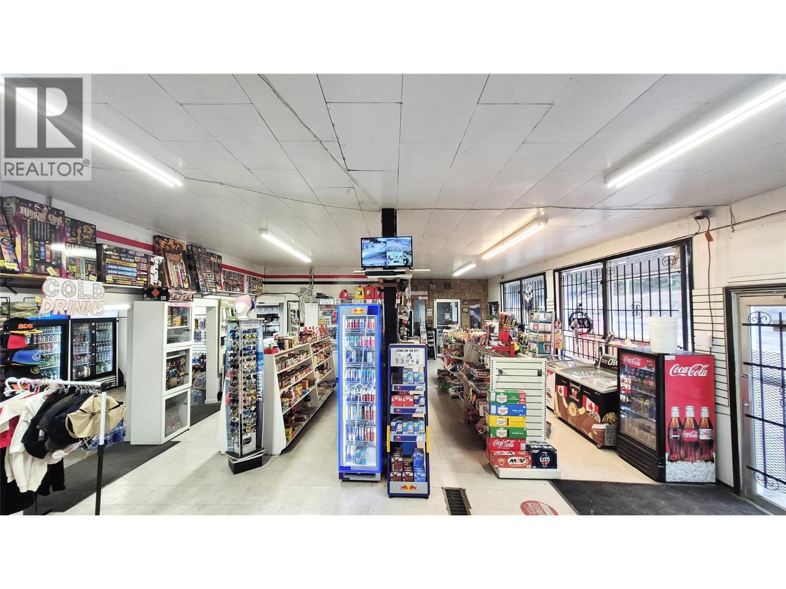  5177 Trans Canada Highway, Tappen