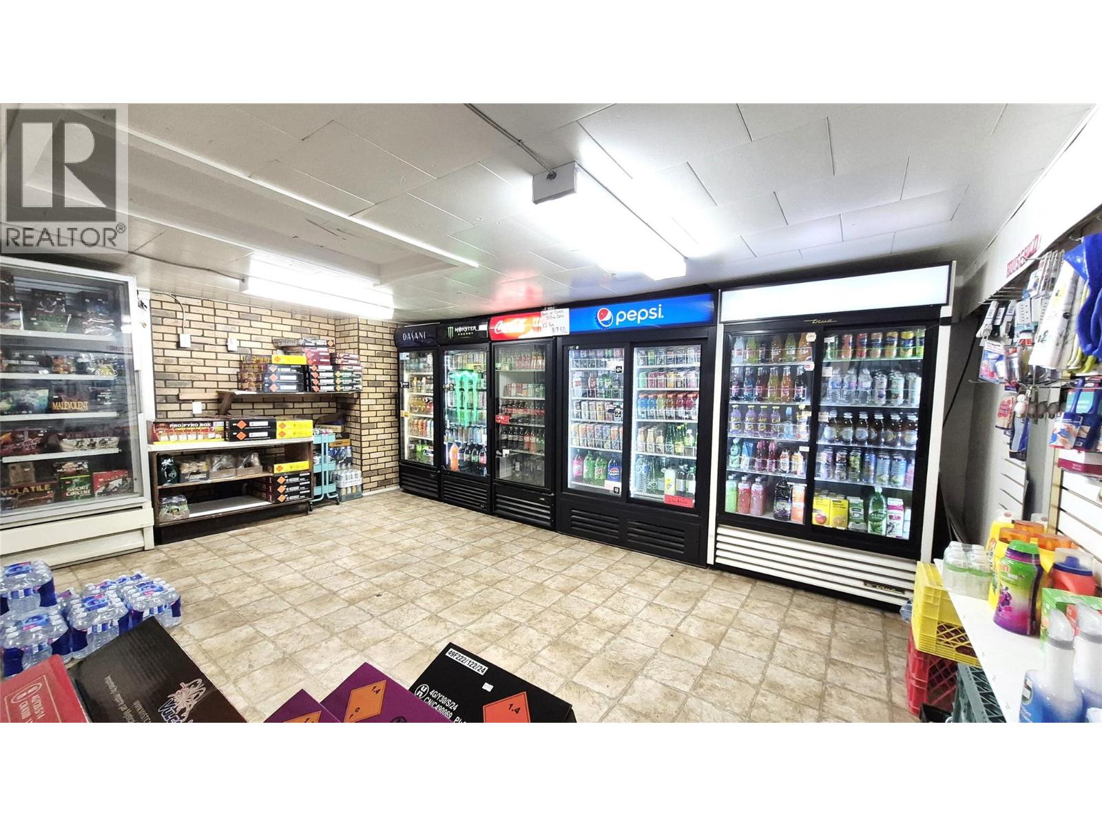  5177 Trans Canada Highway, Tappen