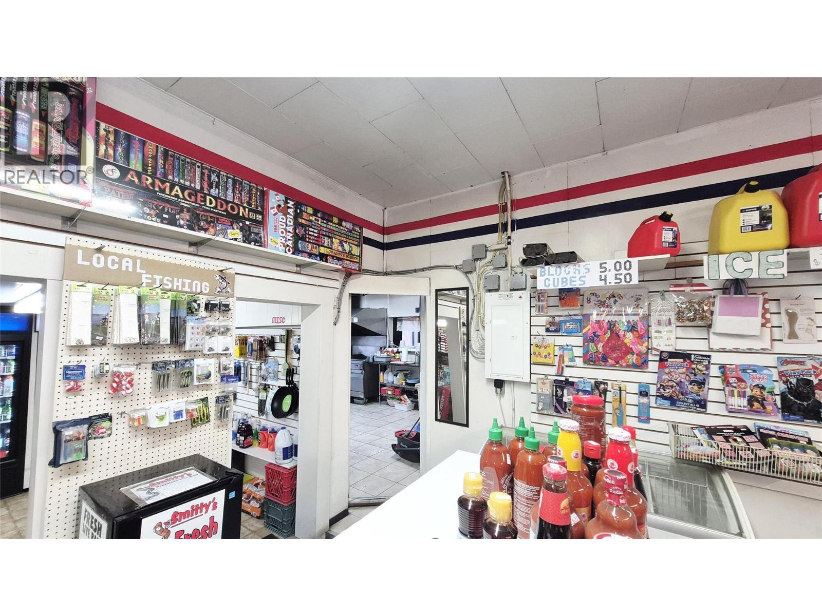  5177 Trans Canada Highway, Tappen