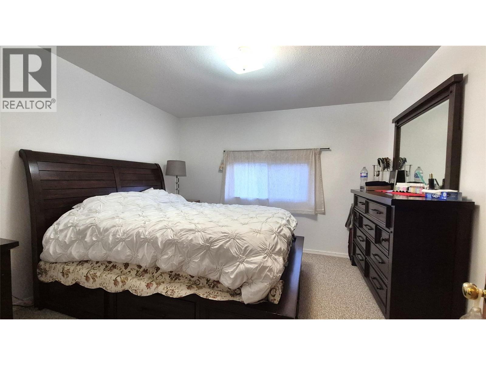  5177 Trans Canada Highway, Tappen